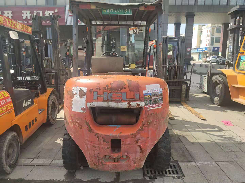 叉車5噸出租